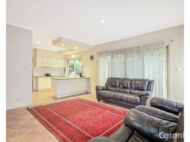 21 Holm Place, Carindale QLD 4152