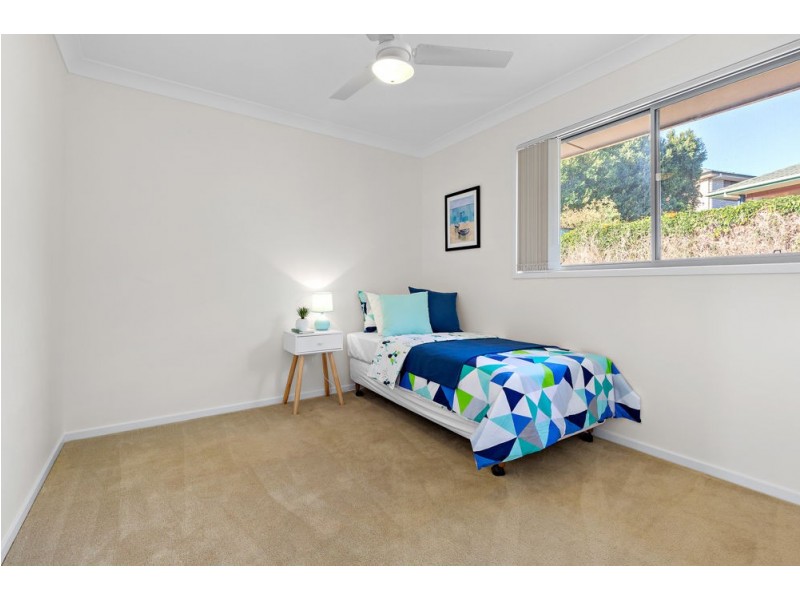 18 Whitsunday Place, Redland Bay QLD 4165