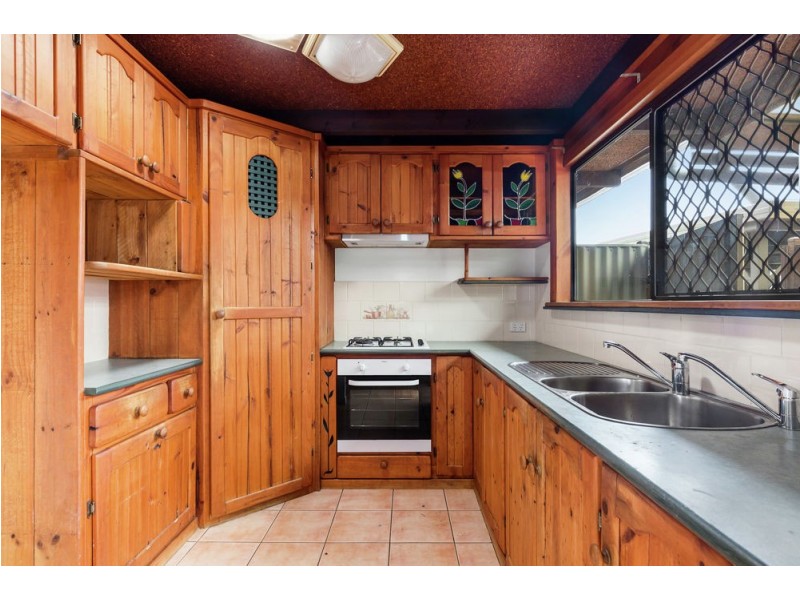 2 Hazelwood Street, Shailer Park QLD 4128