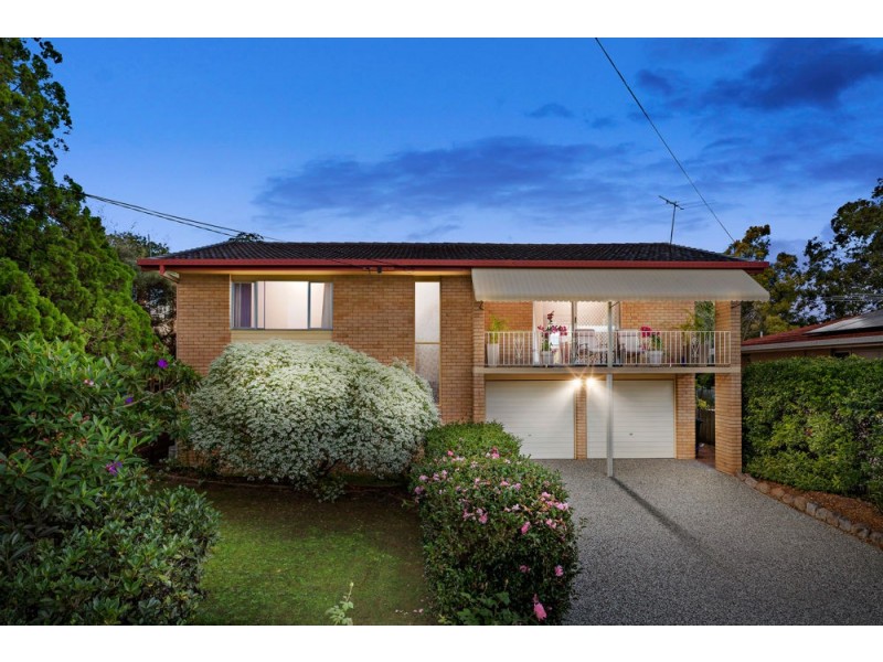 5 Colombo Street, Wishart QLD 4122