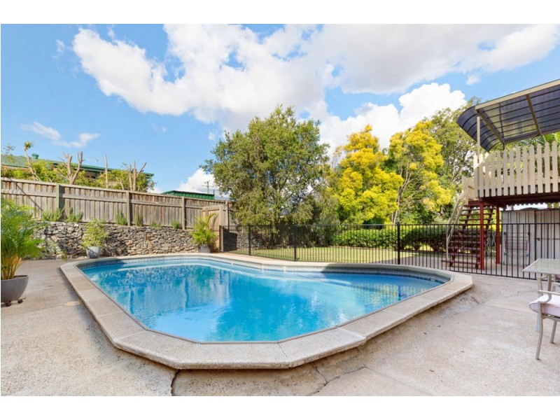 5 Colombo Street, Wishart QLD 4122