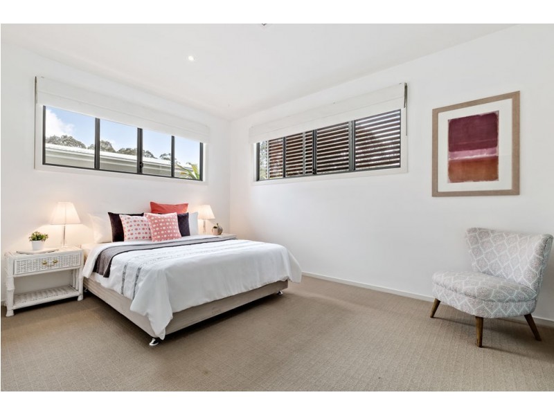 38 Lomandra Place, Chapel Hill QLD 4069