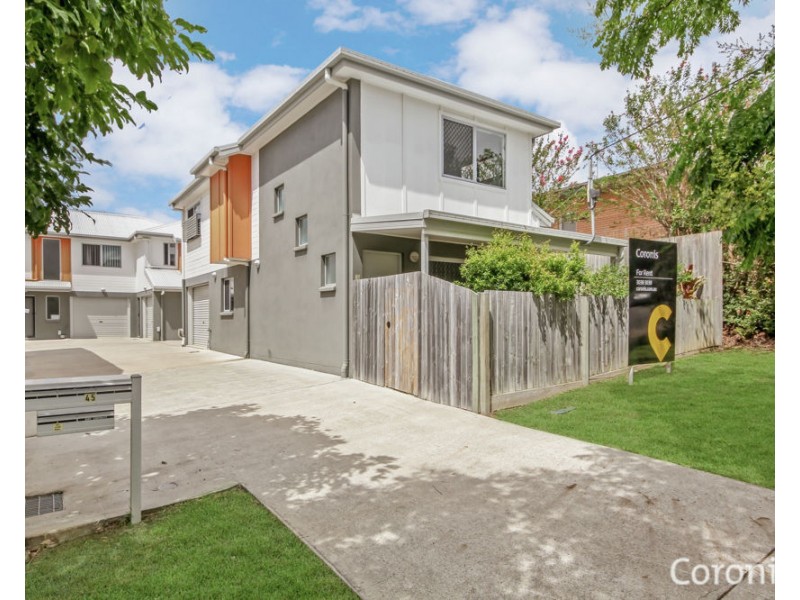 4/45 Burlington Street, Holland Park QLD 4121
