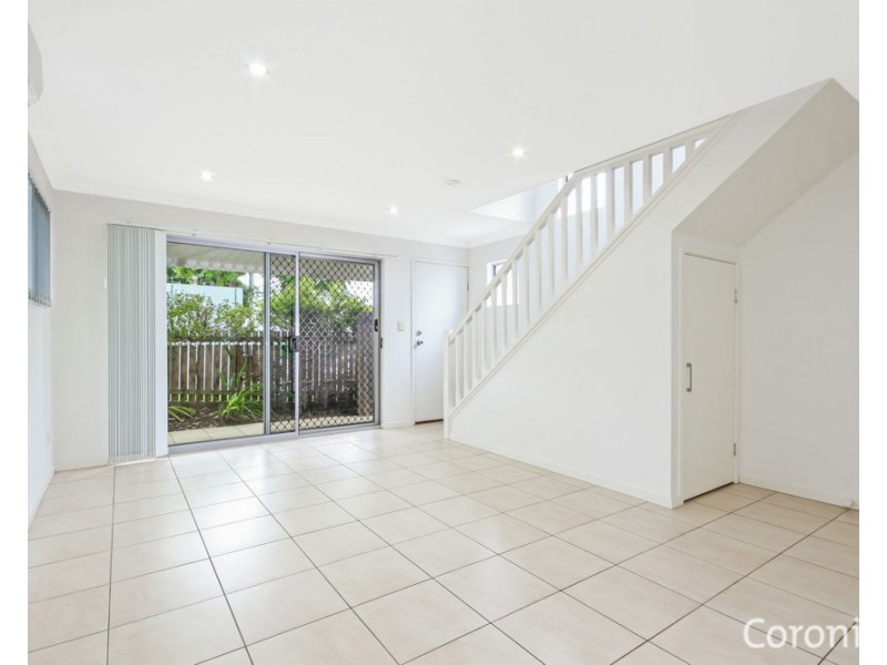 4/45 Burlington Street, Holland Park QLD 4121