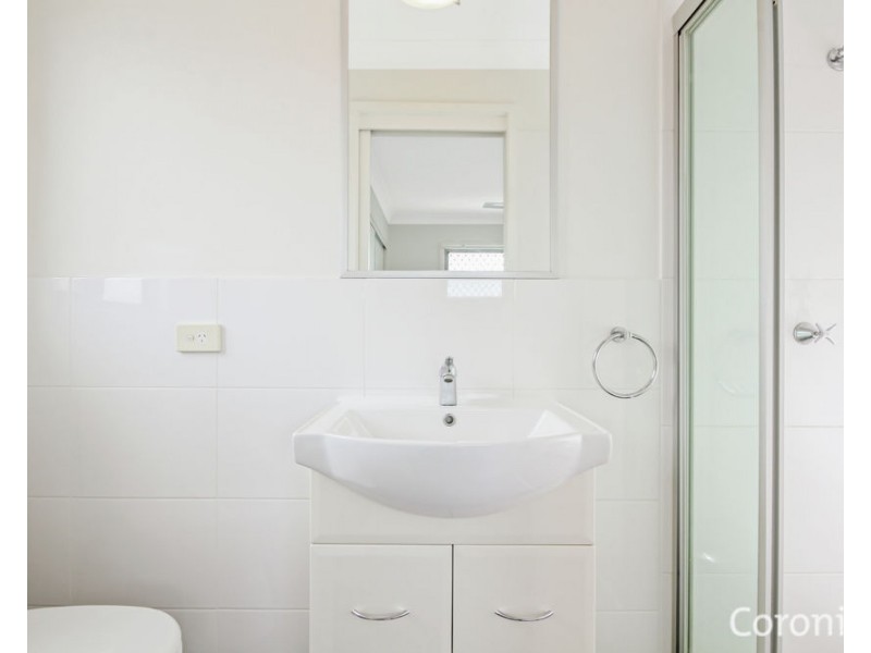 4/45 Burlington Street, Holland Park QLD 4121