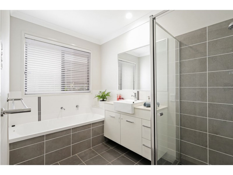 62 Norman Drive, Cornubia QLD 4130