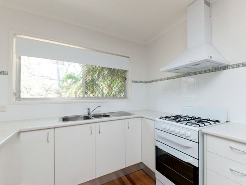 1-5/52 Nelson Street, Coorparoo QLD 4151