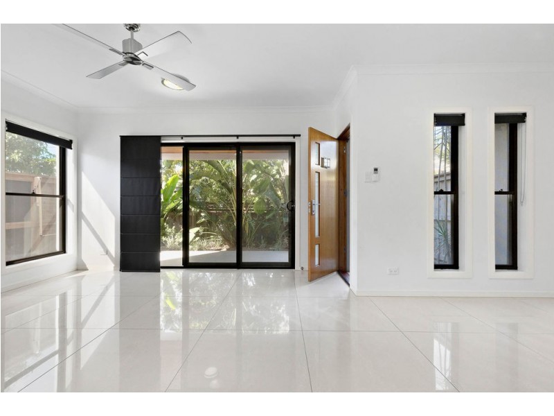 13/18 Bernecker Street, Carina QLD 4152