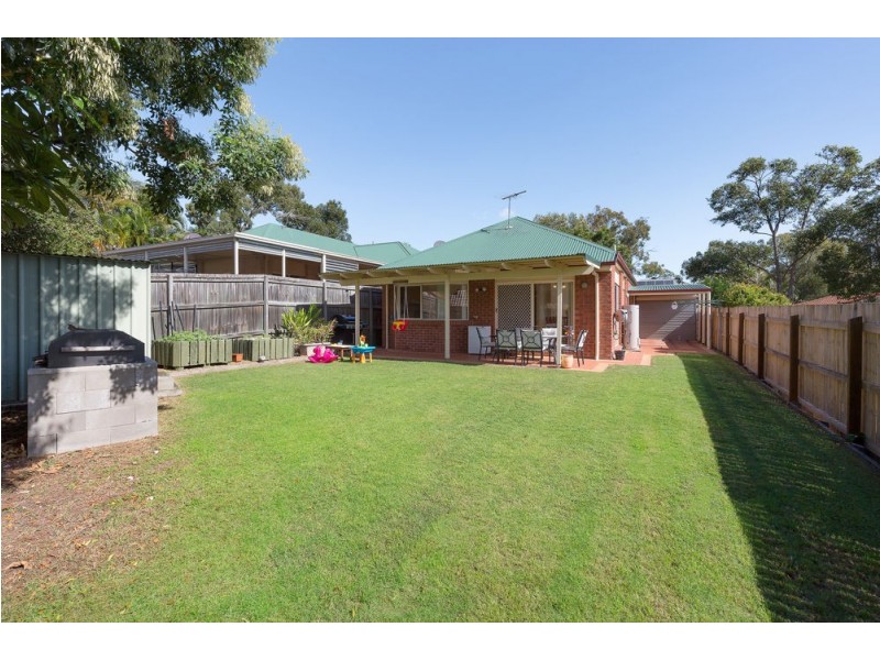 10 Simpson Way, Forest Lake QLD 4078