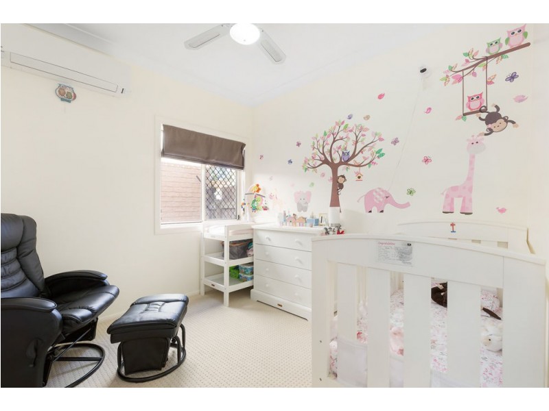 10 Simpson Way, Forest Lake QLD 4078