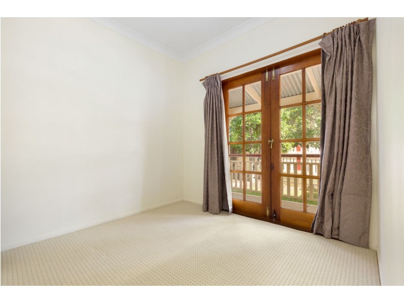 10 Simpson Way, Forest Lake QLD 4078
