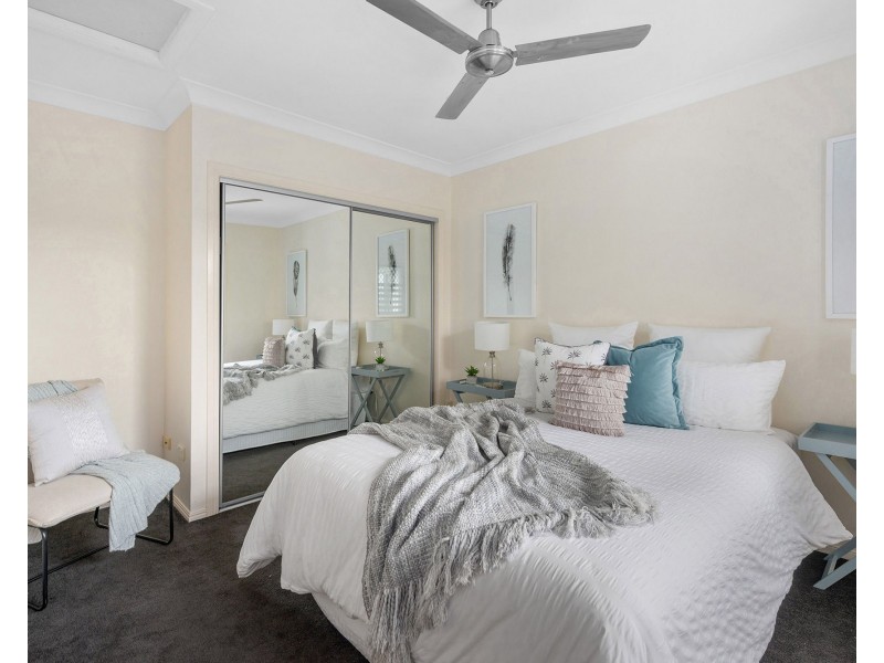 2/50 Jones Road, Carina Heights QLD 4152