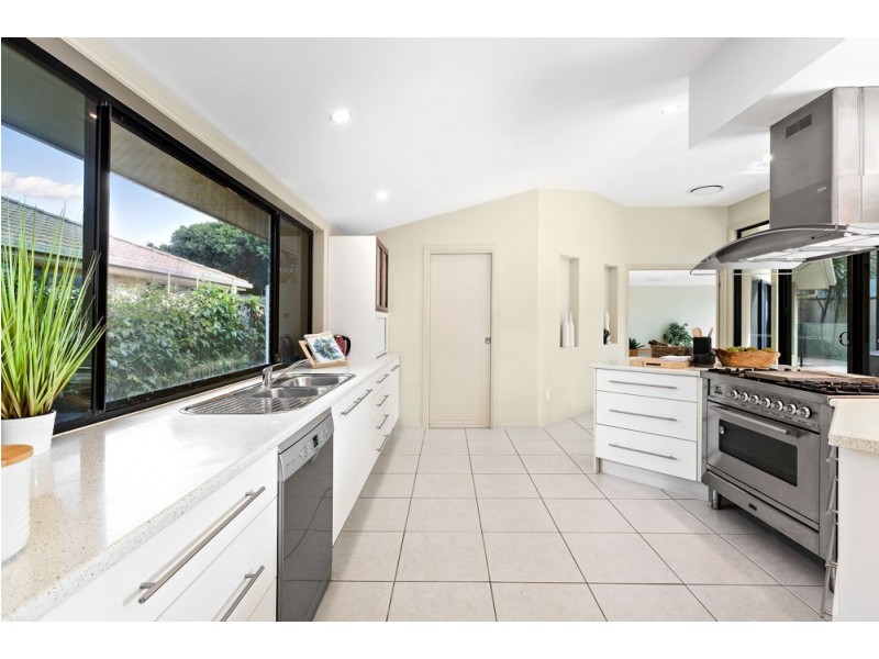 10 Redbill Close, Thornlands QLD 4164