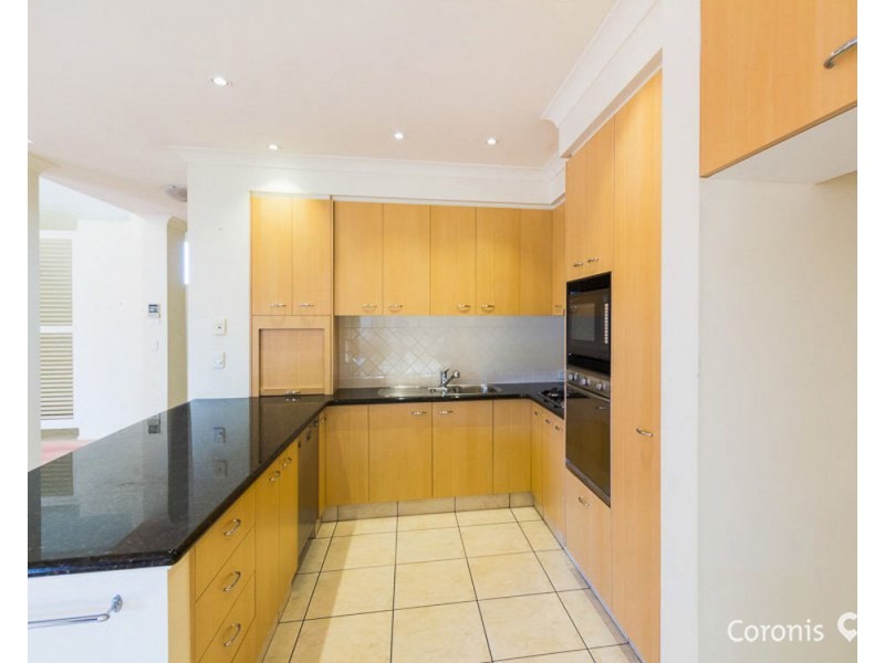 50 Flame Tree Crescent, Carindale QLD 4152