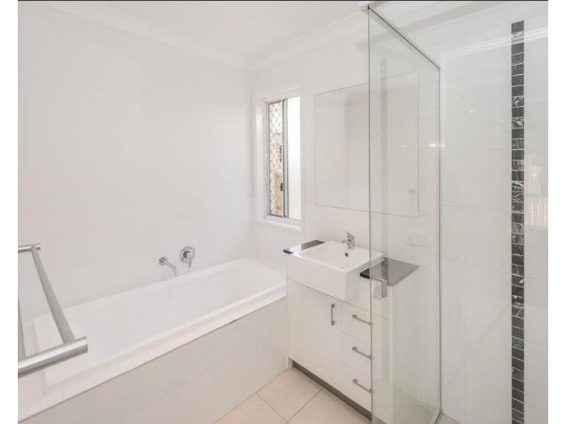 184a Russell Street, Cleveland QLD 4163