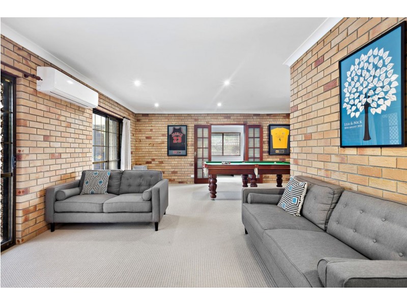 42 Peachdale Street, Tingalpa QLD 4173
