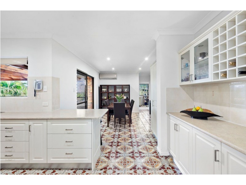 42 Peachdale Street, Tingalpa QLD 4173