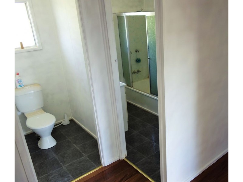 15 Celtic Street, Coopers Plains QLD 4108