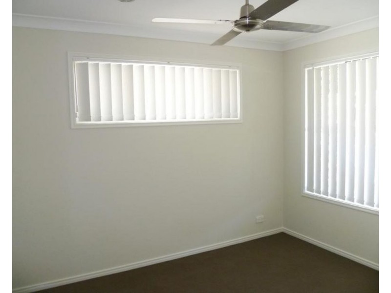 22 Bailey Street, Wakerley QLD 4154