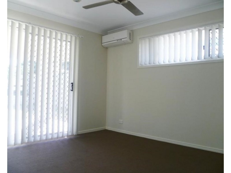22 Bailey Street, Wakerley QLD 4154