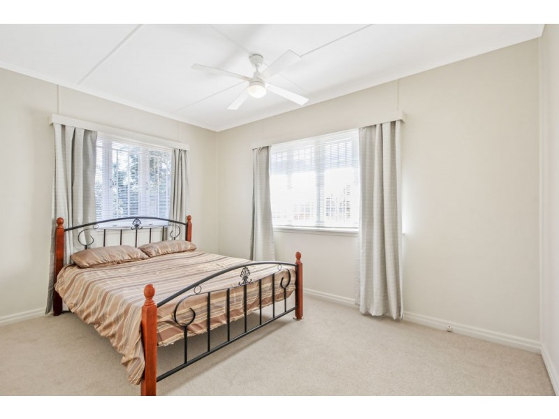 36 Miriam Street, Holland Park West QLD 4121