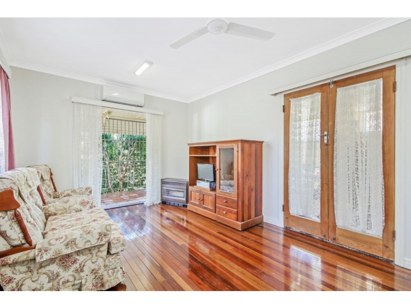 36 Miriam Street, Holland Park West QLD 4121