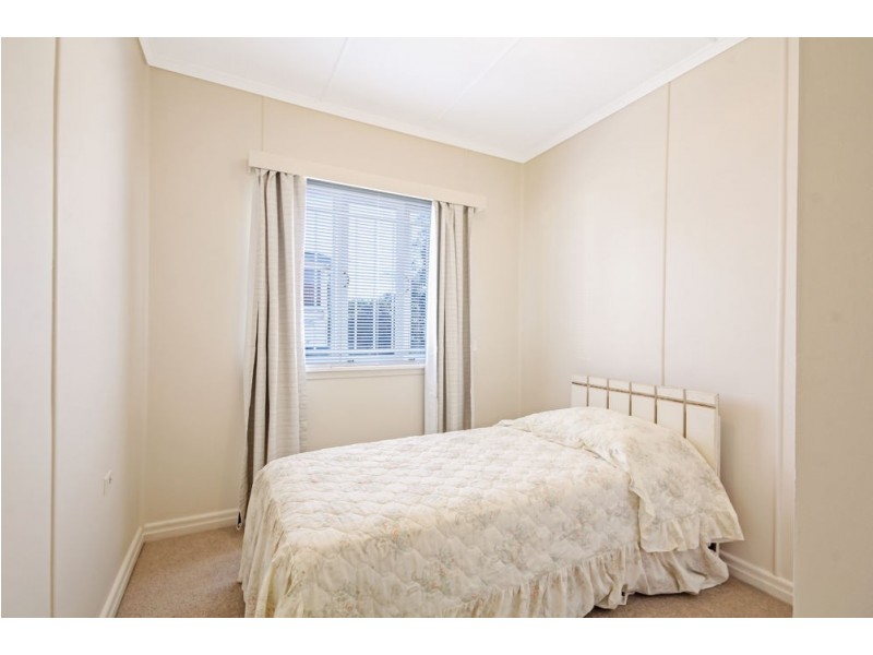 36 Miriam Street, Holland Park West QLD 4121