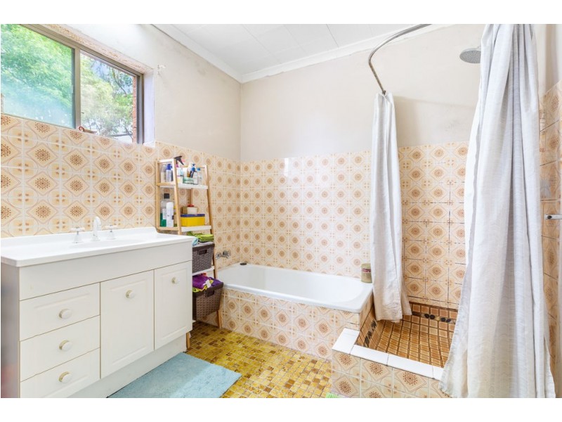 107 Mountain Street, Mount Gravatt QLD 4122