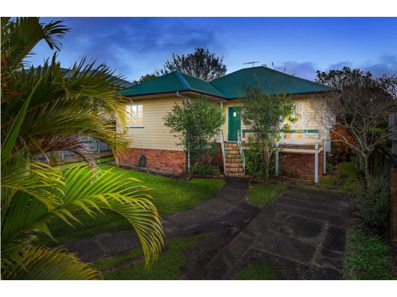 20 Durimbil Street, Camp Hill QLD 4152