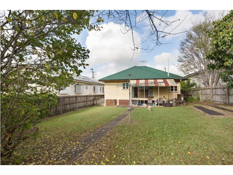 20 Durimbil Street, Camp Hill QLD 4152