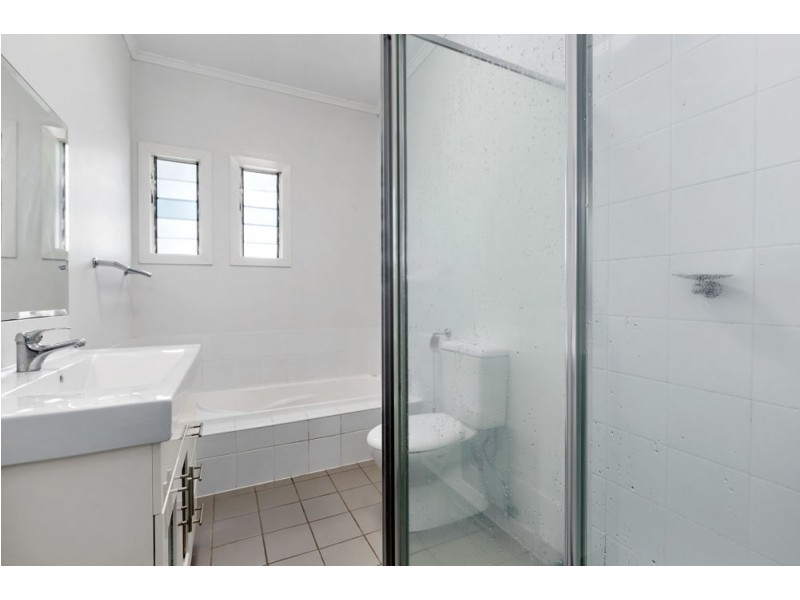 20 Durimbil Street, Camp Hill QLD 4152