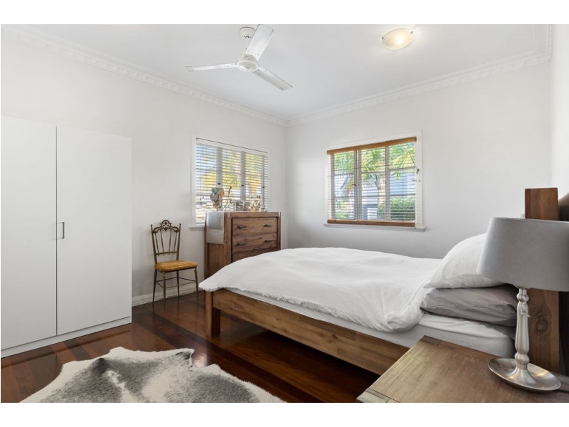 20 Durimbil Street, Camp Hill QLD 4152