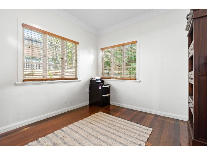 20 Durimbil Street, Camp Hill QLD 4152