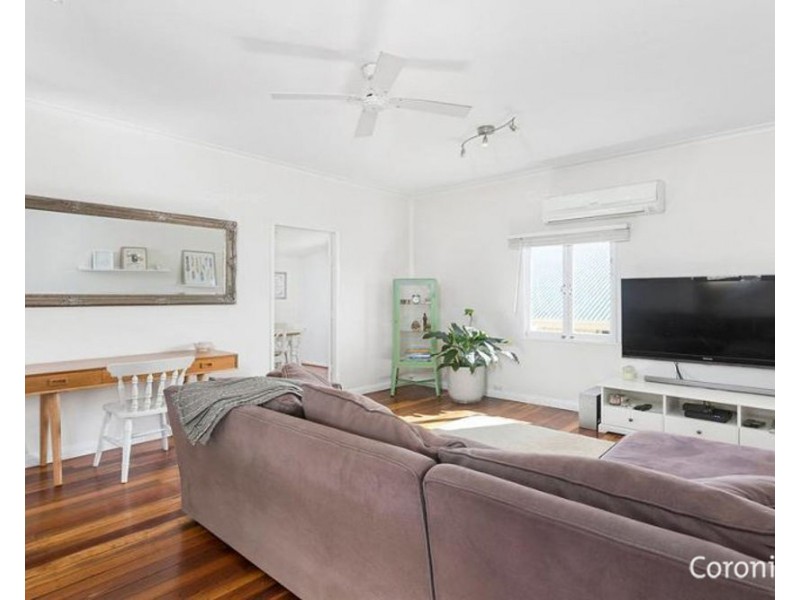 38 McCurley St, Wynnum West QLD 4178