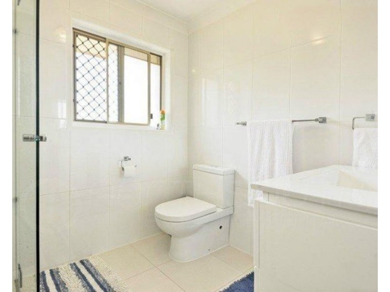 4/43 Jones Rd, Carina Heights QLD 4152