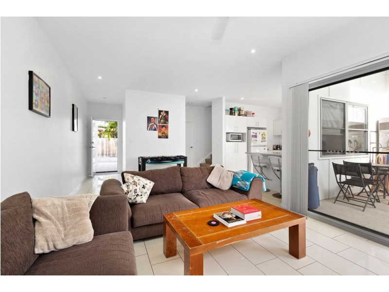 2/101 Jones Rd, Carina Heights QLD 4152