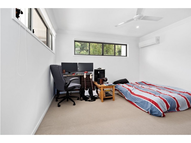 2/101 Jones Rd, Carina Heights QLD 4152