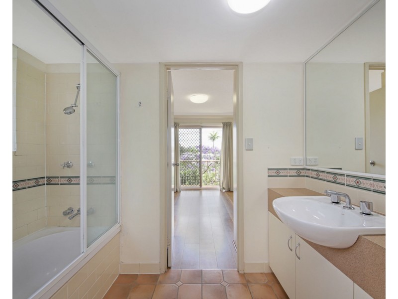 4/15 Mayfield Strreet, Carina QLD 4152