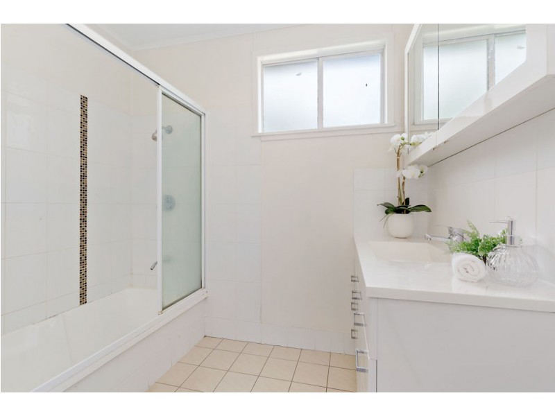 26 Withington Street, East Brisbane QLD 4169