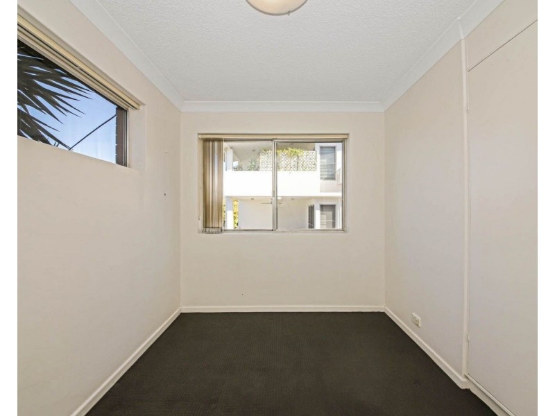 1/68 Pembroke Street, Coorparoo QLD 4151