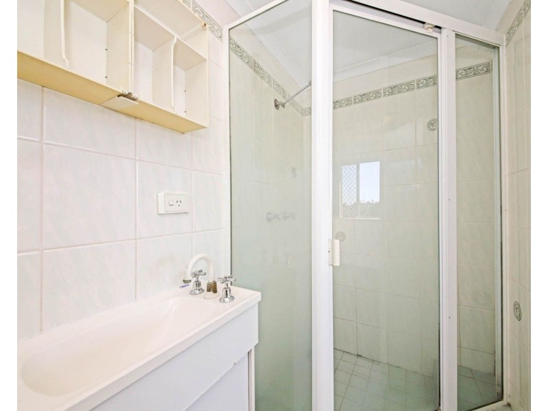 1/68 Pembroke Street, Coorparoo QLD 4151