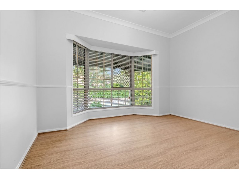 8 Tangadee Court, Shailer Park QLD 4128