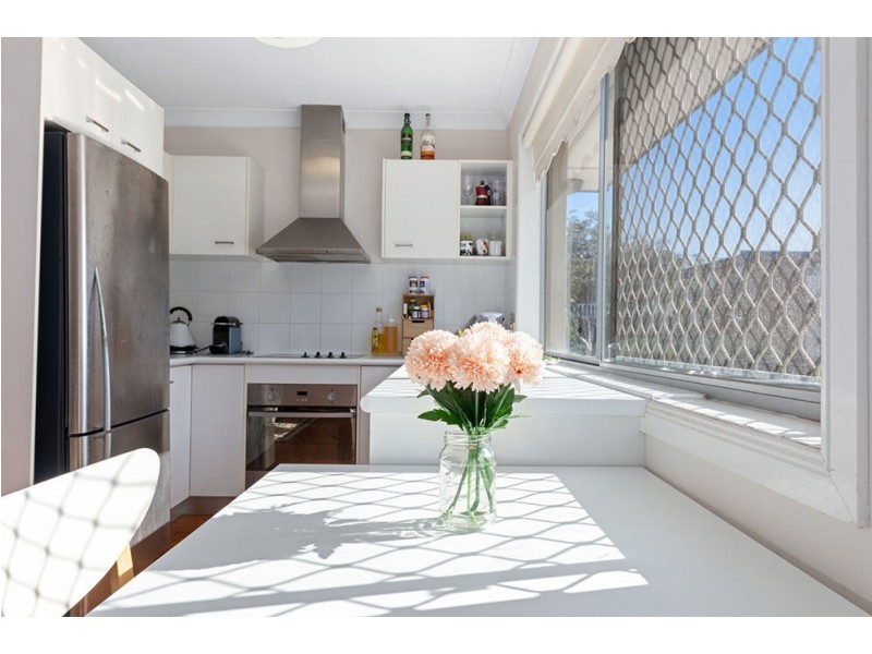 1/33 Derby Street, Coorparoo QLD 4151