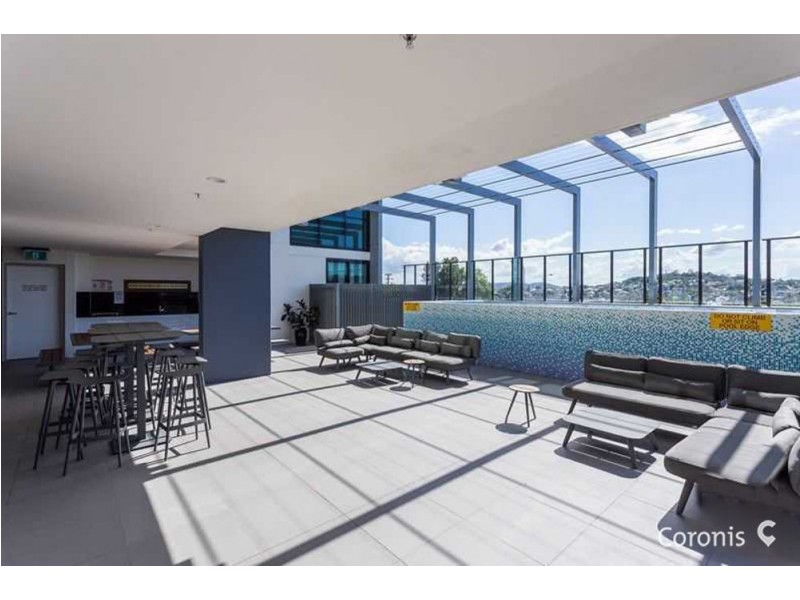 211/50 Hudson Rd, Albion QLD 4010