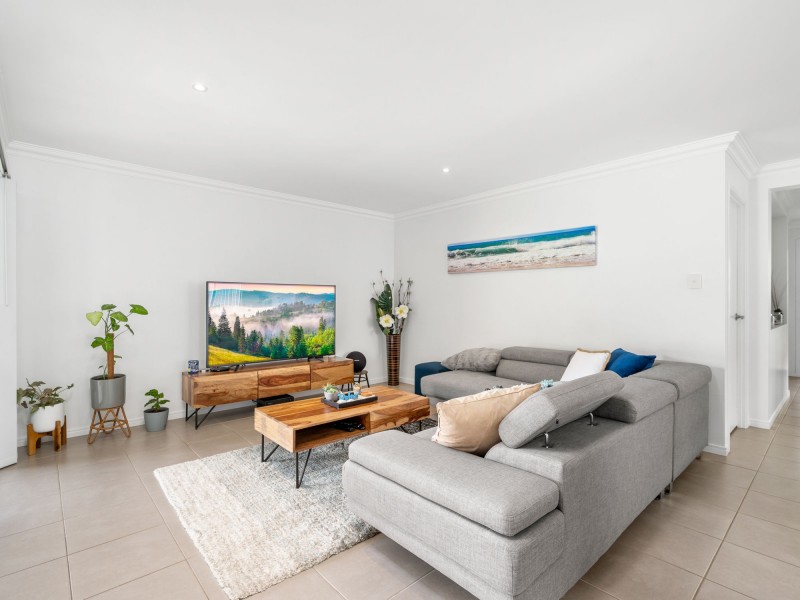 32 Fiddlewood Street, Victoria Point QLD 4165