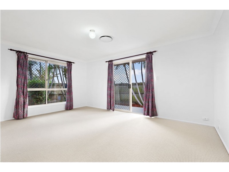 31 Stackpole Street, Wishart QLD 4122