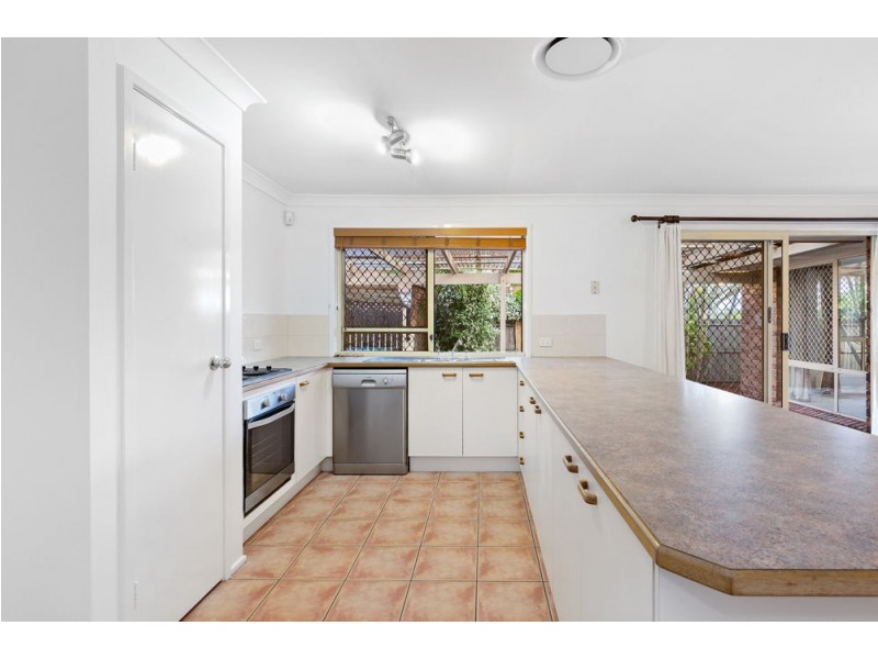 31 Stackpole Street, Wishart QLD 4122