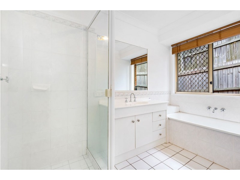 31 Stackpole Street, Wishart QLD 4122