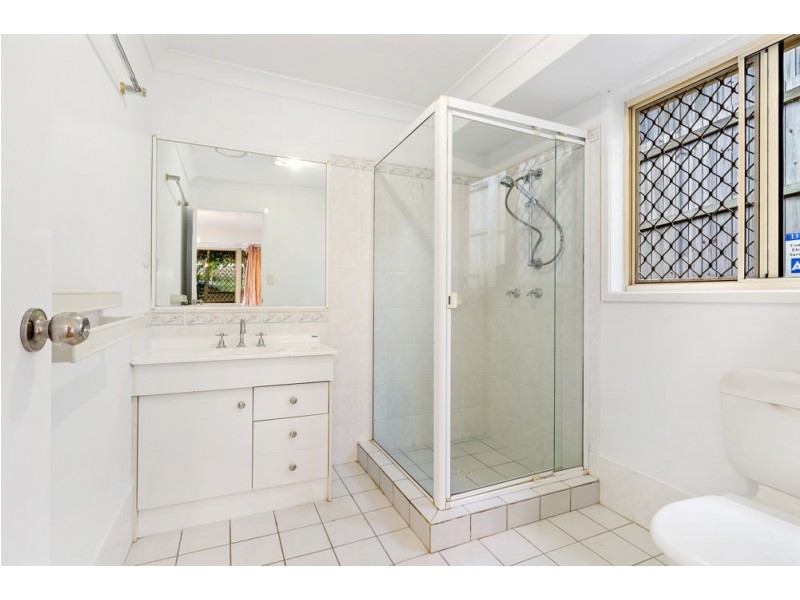 31 Stackpole Street, Wishart QLD 4122