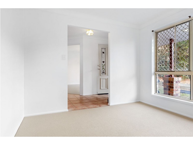 31 Stackpole Street, Wishart QLD 4122